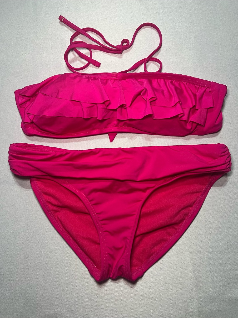 Kenneth Cole Reaction Women’s Small Pink Ruffle Bandeau Halter Bikini Set